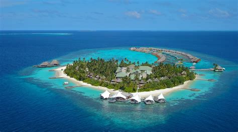 Maldives Casino Hotels, Asia: Maldives Hotel Guide .